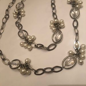 Pearl X Crystal Necklace